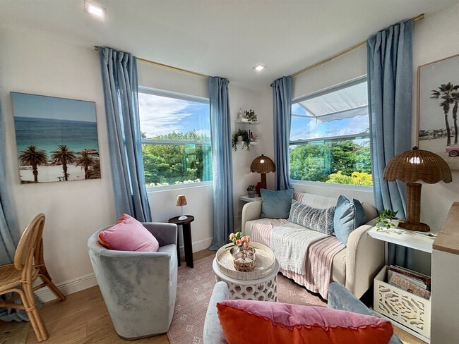 Photo - 610 38th St Unit ID1324902P