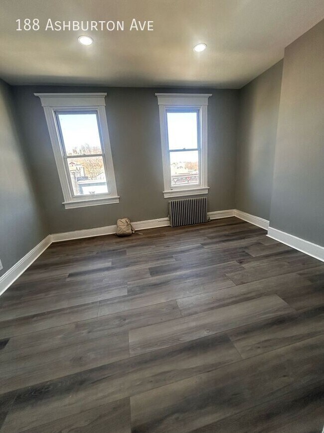 Photo - 188 Ashburton Ave