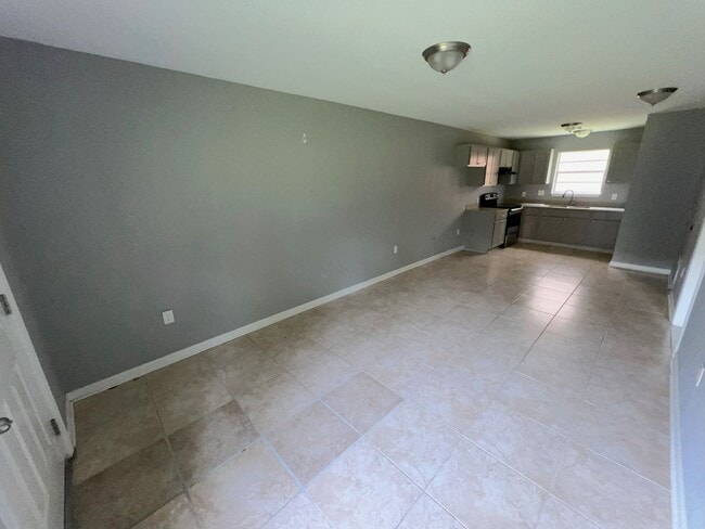 Photo - 5159 Baker Blvd Unit B