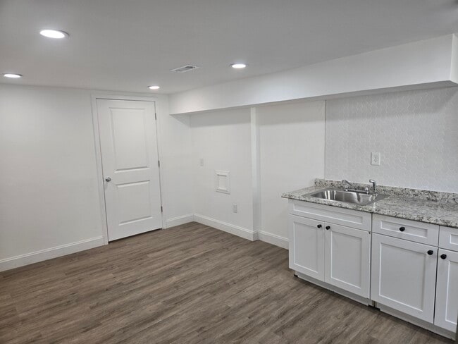 Photo - 909 Fairview Ave Unit Basement