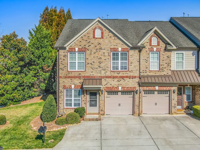 Renovated Townhouse In Winston-Salem - Renovated Townhouse In Winston-Salem