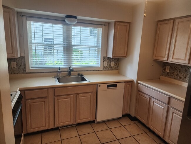 Photo - 28 3rd St Unit 26