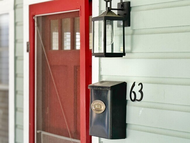 Photo - 63 Dumas St