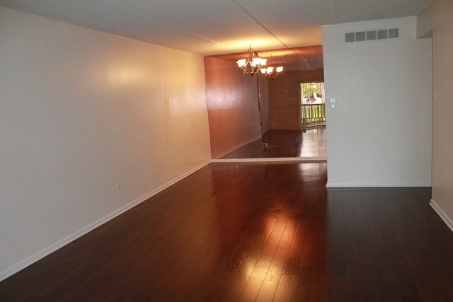 Photo - 8100 Woodglen Ln