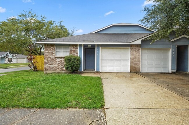 Photo - 22101 Moss Falls Ln