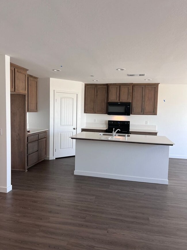 Photo - Spacious 4 bedroom house ready to be occup...