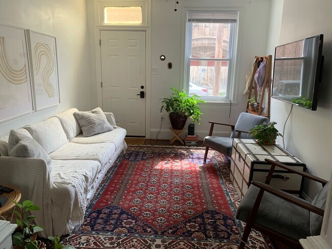 Photo - Beautiful 2-Bed/1-Bath Townhouse Located Near Norris Square Park! Available mid-May!