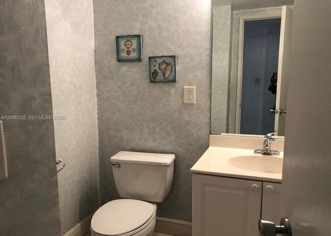 Photo - 19390 Collins Ave Unit 1124