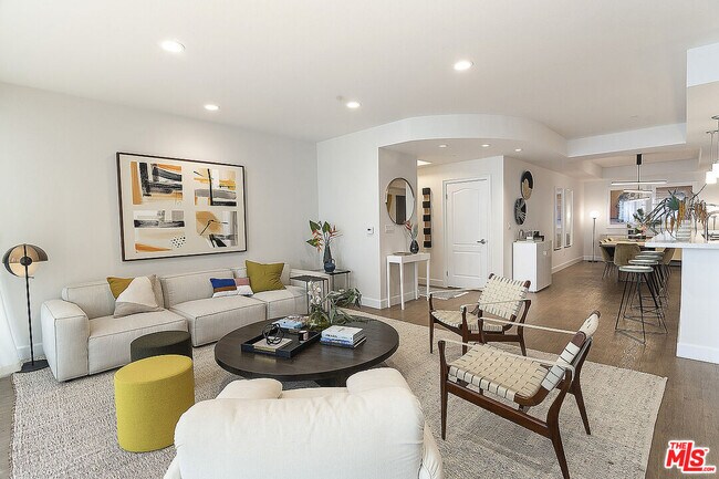 Photo - 5670 Wilshire Blvd Unit PH1