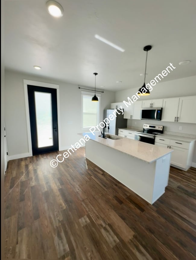 Photo - 112 S Clark St Unit 3
