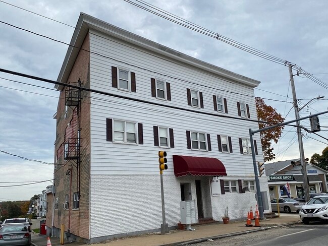 Building Photo - 911-917 N Main St Unit H Rental