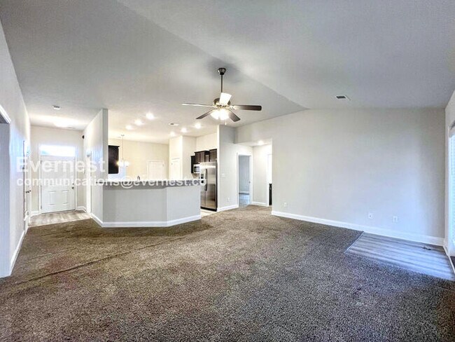 Photo - 5909 Kuykendall Dr