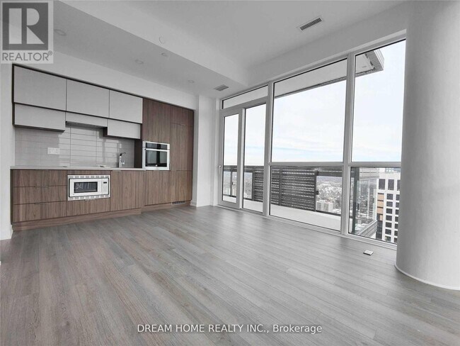 Photo - 39 Roehampton Ave Unité 3903