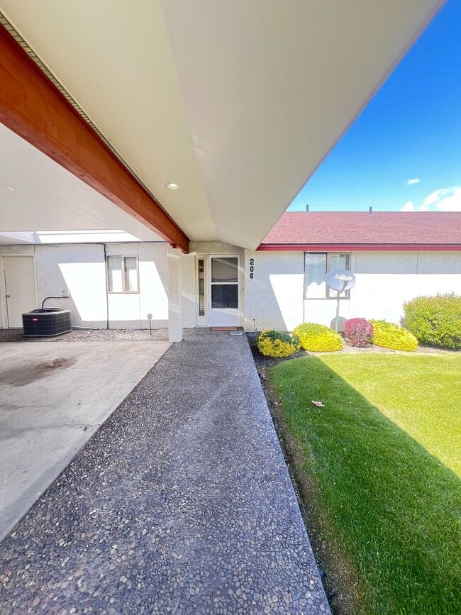 1 Bedroom Condo on the Golf Course! - 1 Bedroom Condo on the Golf Course! Unidad 206