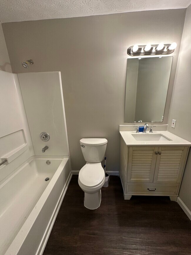 Photo - 1234 Decatur