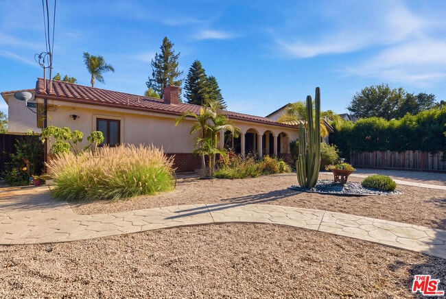 Photo - 13800 Erwin St