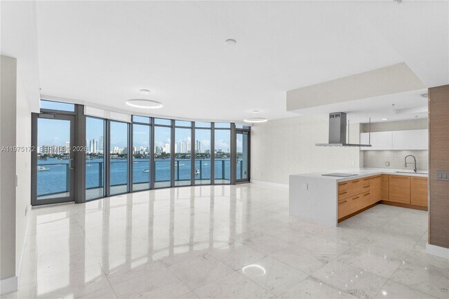 Photo - 17301 Biscayne Blvd Unit 611