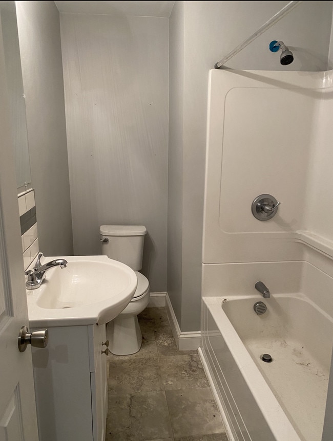 Photo - 1115 Oliver St Unit A