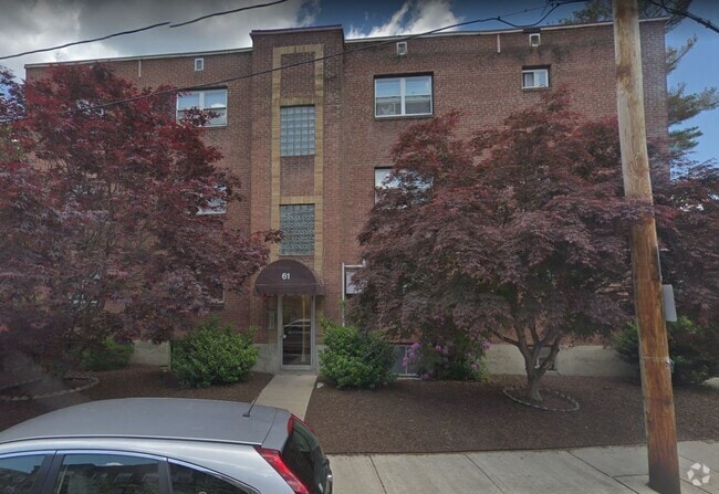 Building Photo - 6 Selkirk Rd Unit 1 Rental