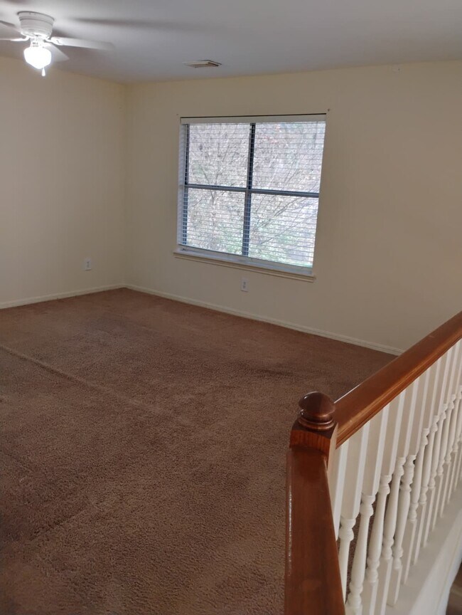 Photo - 231 Cedar Elm Ln