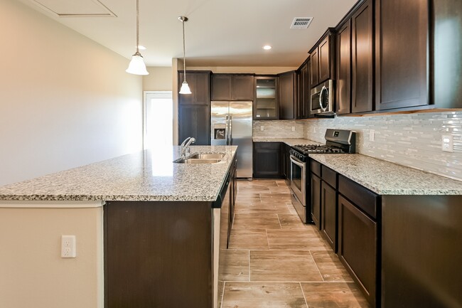 Photo - 7922 Cypress Country Dr