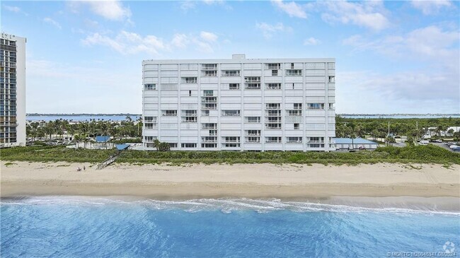 Building Photo - 9600 S Ocean Dr Unit 101 Rental