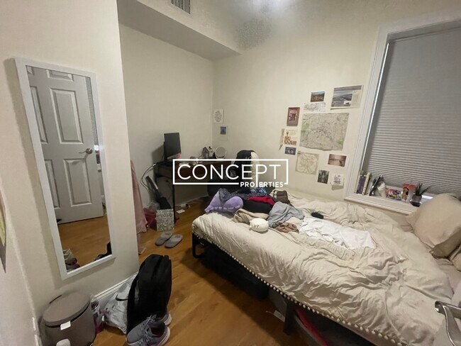 Photo - 1027 Tremont St Unit 3TS