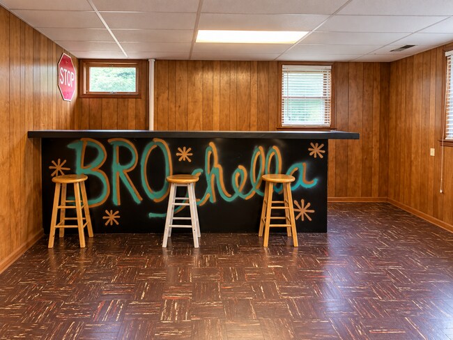 501 S Swain Ave Unit 1