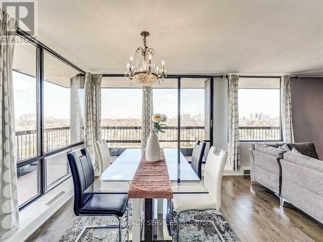 Photo - 135 Antibes Dr Unité 1201