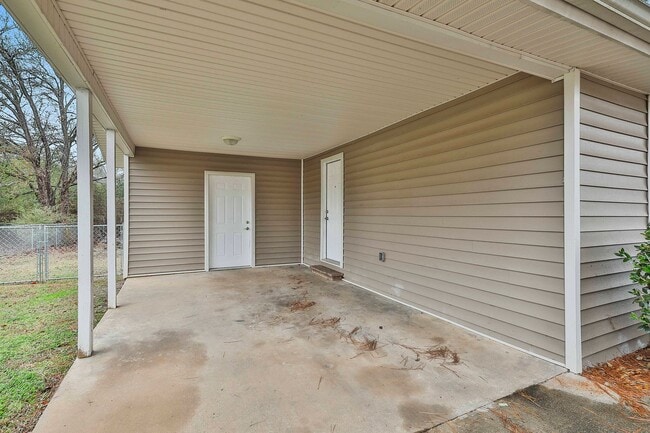 Photo - Cozy 3bd/1ba in Hampton.