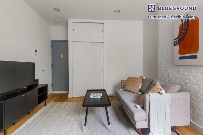 Photo - 324 E 77th St Unit FL3-ID1913