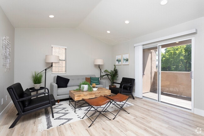 2 habitaciones - Sala de estar - The Marc at 1600