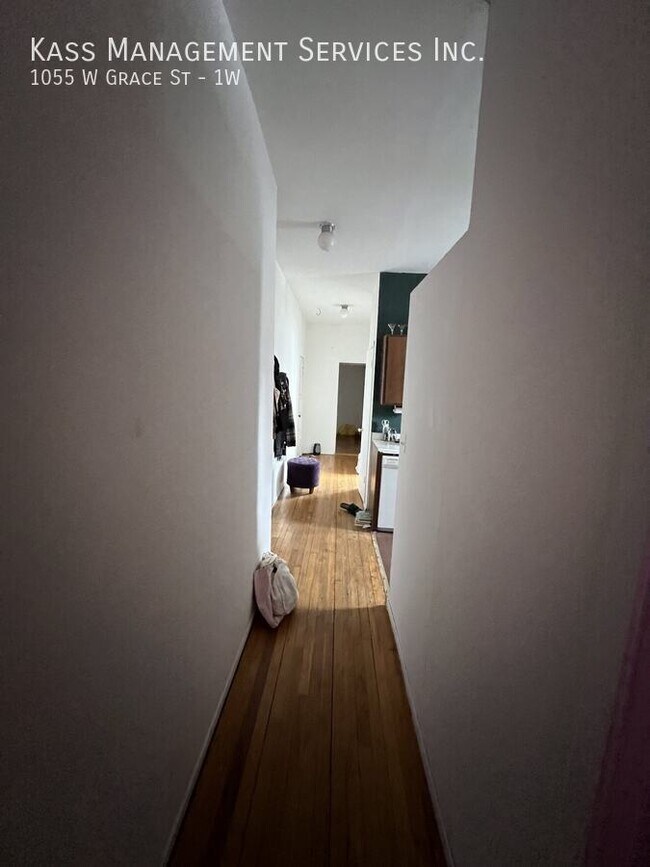 Photo - 1055 W Grace St Unit 1W
