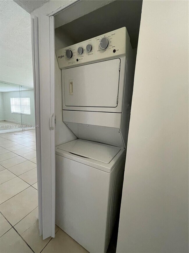 Photo - 2390 Coral Springs Dr Unit 2390
