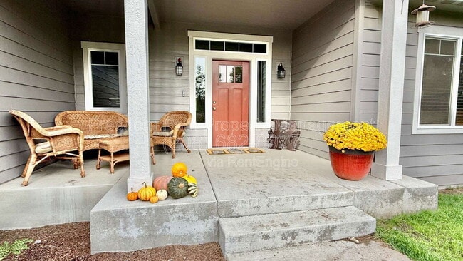 Photo - 1519 Delano Rd