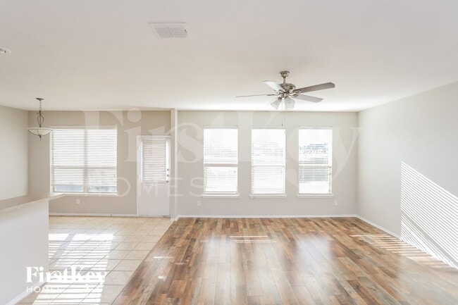 Photo - 108 Arabian Rd