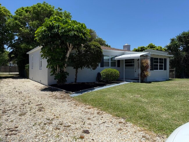 Photo - 332 S Swinton Ave