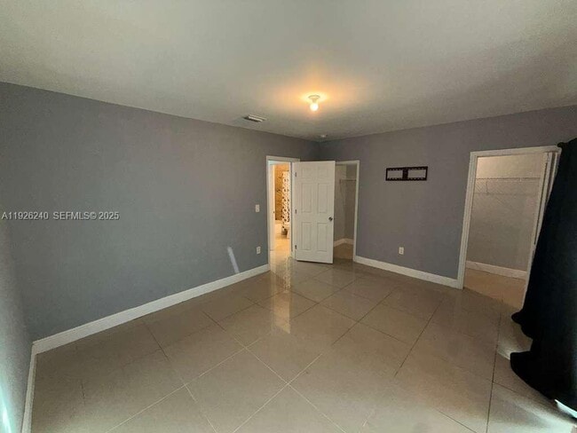 Photo - 170 NW 204th St