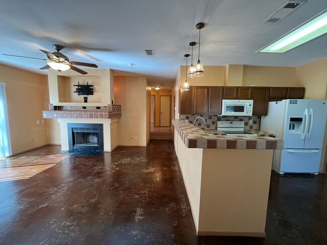 Photo - 7339 Hunters Land