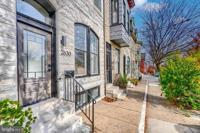 Photo - 2630 E Baltimore St Casa Adosada