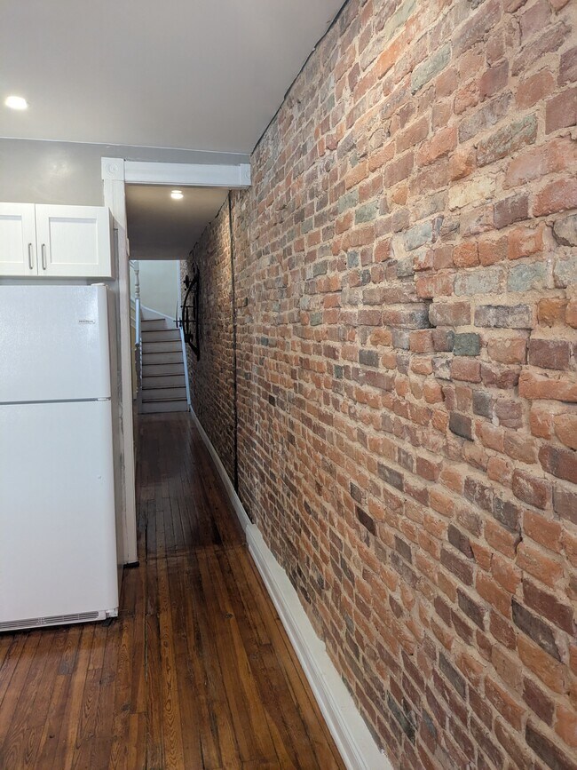 Photo - 2747 Maryland Ave