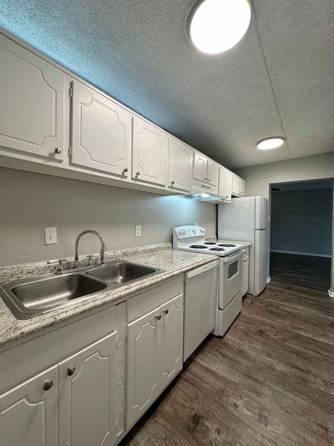The Hammond Apartments