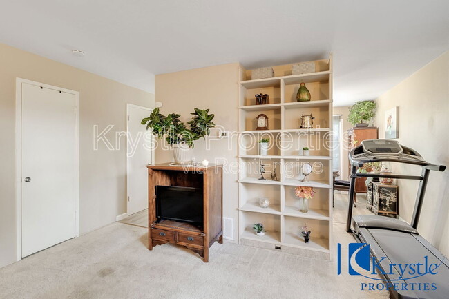 Building Photo - 138 Warwick Dr Unit 86 Rental