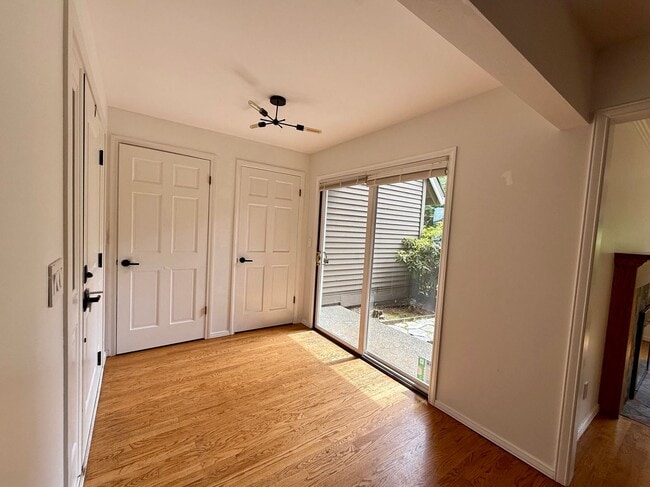 Photo - Bellevue House