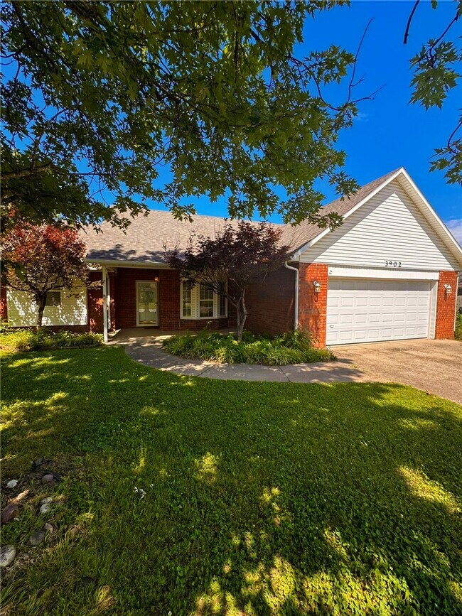 Photo - 3802 SW Maple Rd