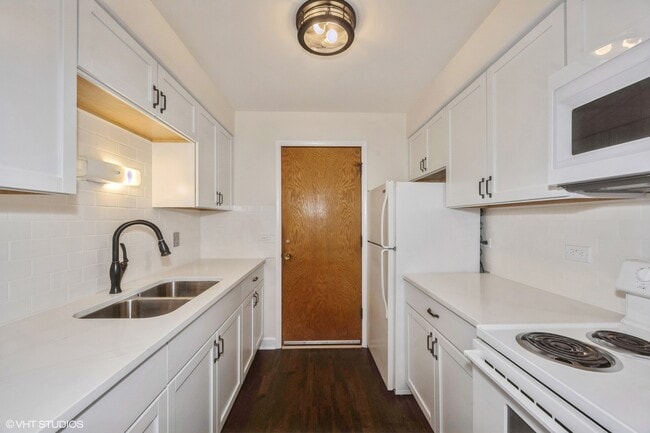 Photo - 5102 N Leonard Dr Unidad 2B