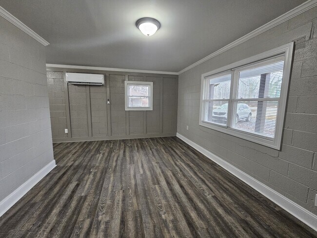 Photo - 2913 Dallas Cherryville Hwy