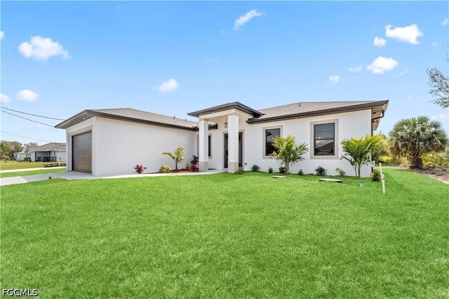 Photo - 2705 Darlene Pl