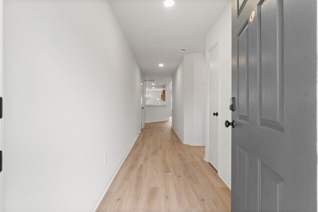 Photo - 29030 Fox Fountain Ln