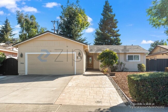 Photo - 869 San Lucas Ave